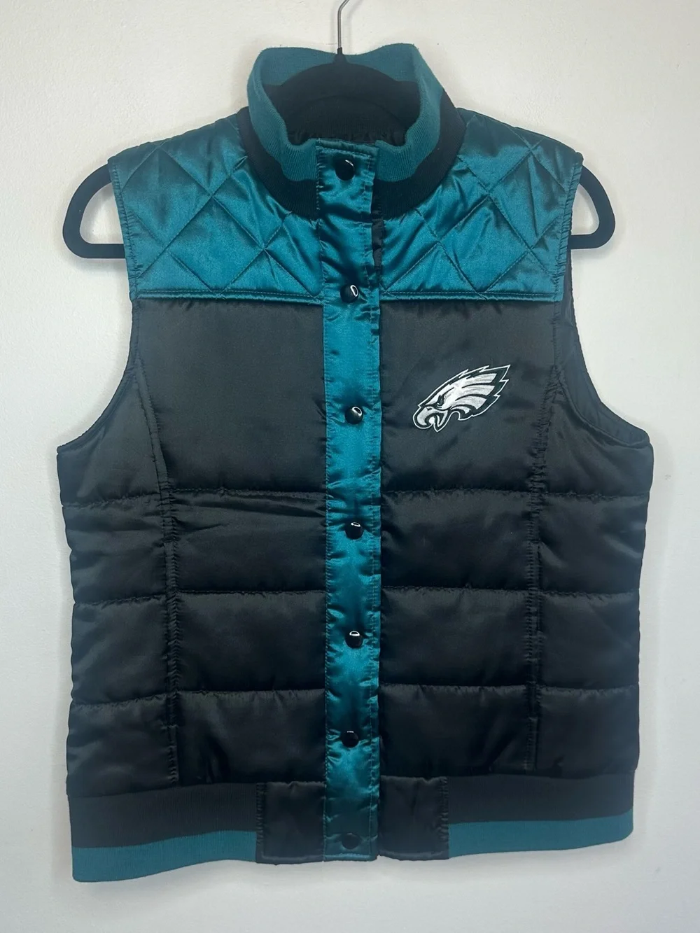 Philadelphia Eagles Vest Women’s Size Large L Black Green NFL Football Snap